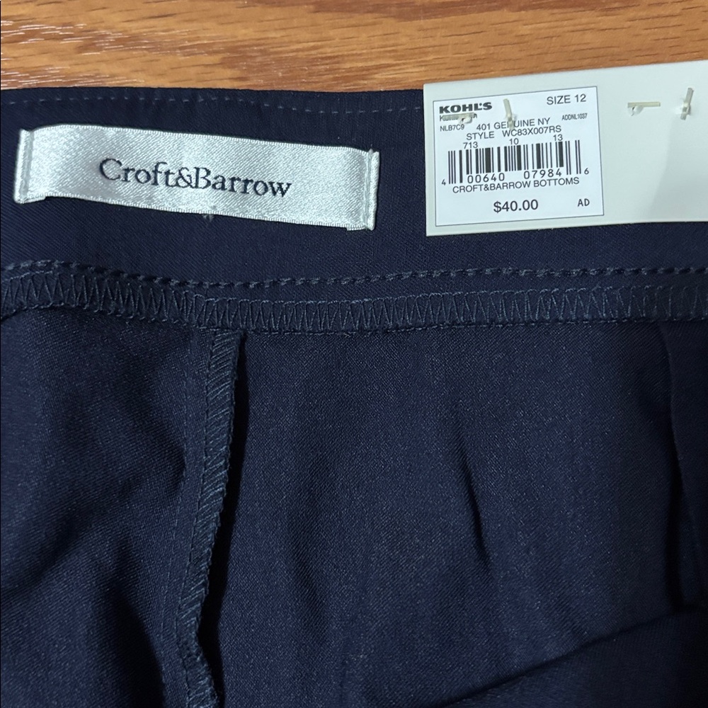 Croft & Barrow Navy Ankle Mid Rise Women's Pants - Picture 5 of 7